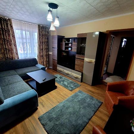 Apartament Bia Lupeni  Екстериор снимка